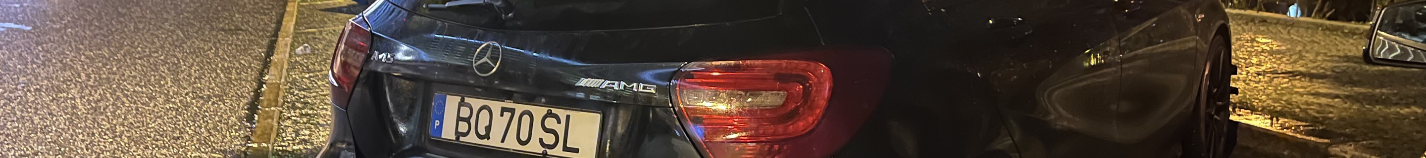 Mercedes-Benz A 45 AMG