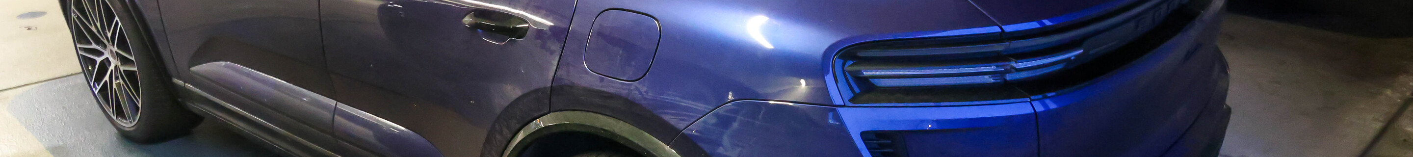 Porsche Macan EV Turbo