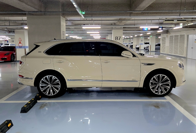 Bentley Bentayga Azure EWB First Edition