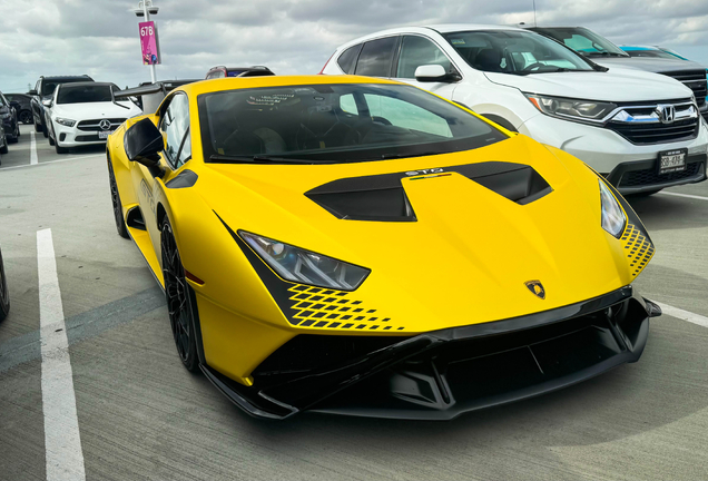 Lamborghini Huracán LP640-2 STO
