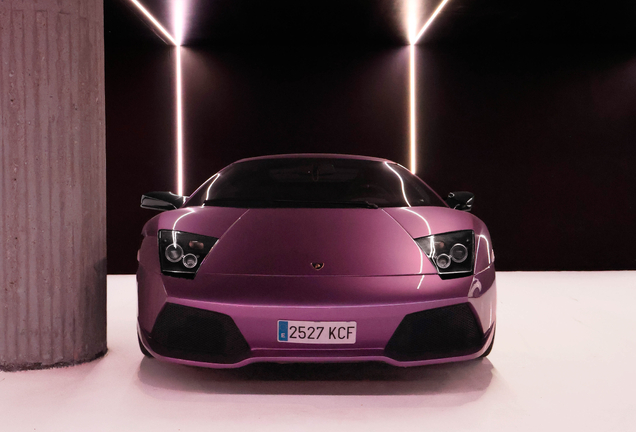 Lamborghini Murciélago LP640