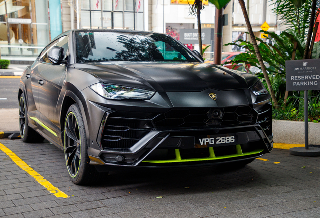Lamborghini Urus