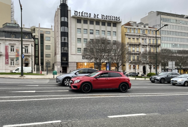 Mercedes-AMG GLA 45 X156 2017