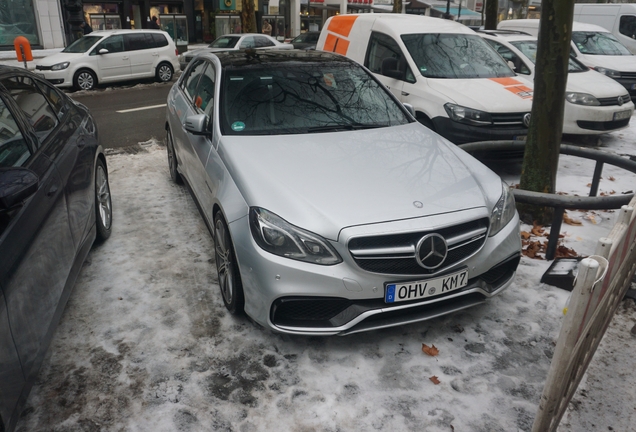 Mercedes-Benz E 63 AMG S W212