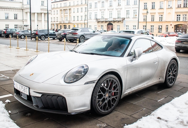 Porsche 992 Carrera 4 GTS MkII