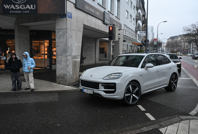 Porsche 9YA Cayenne Turbo E-Hybrid