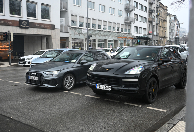 Porsche Cayenne Coupé Turbo S E-Hybrid