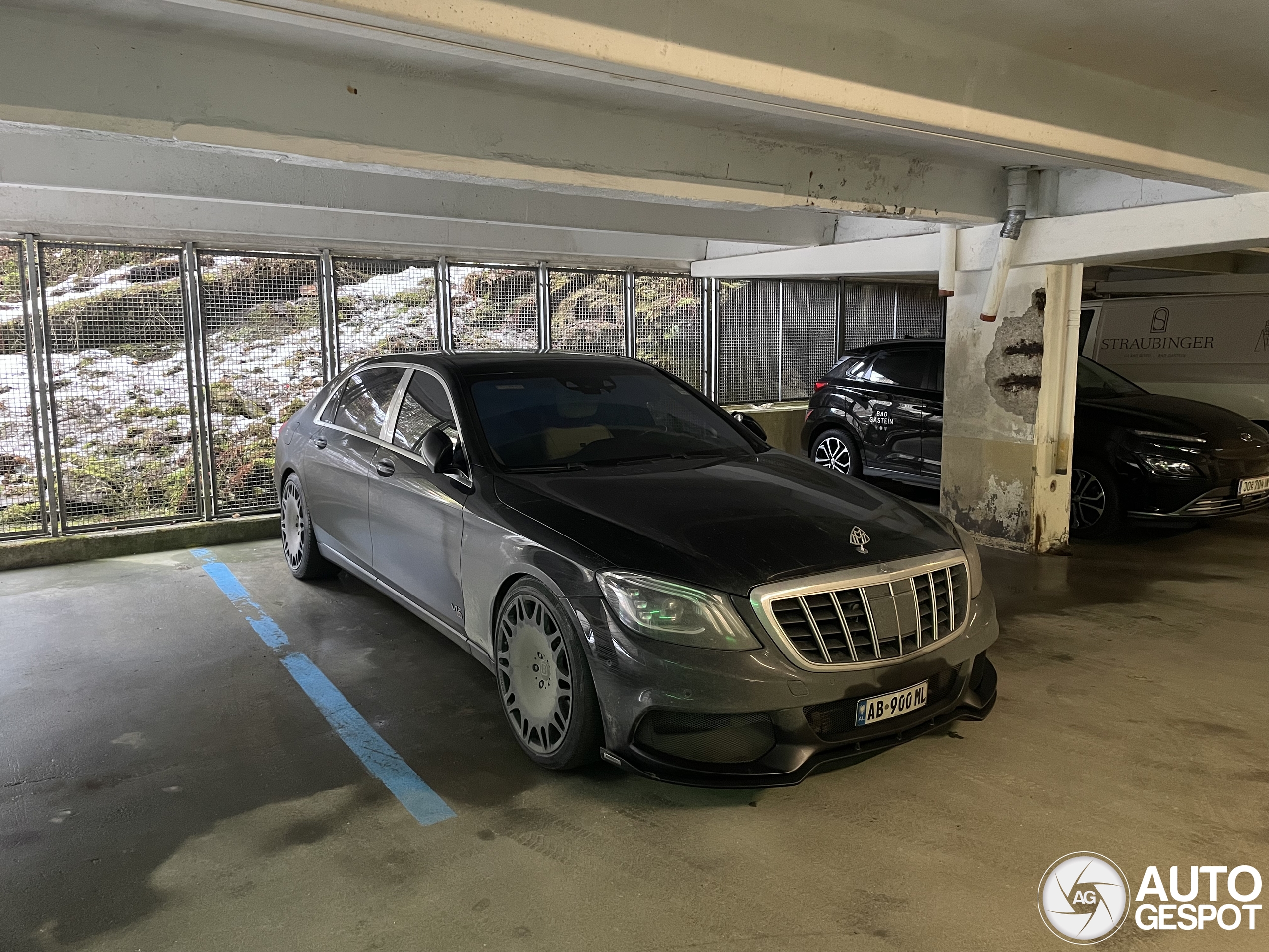 Mercedes-Maybach Brabus 900 Rocket