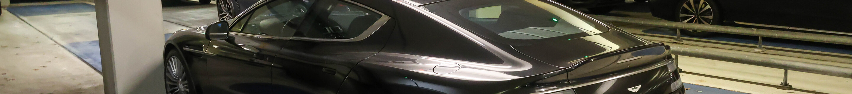 Aston Martin Rapide S