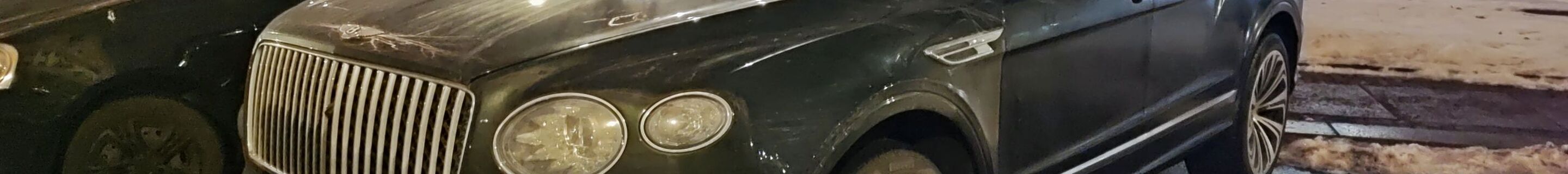 Bentley Bentayga Azure EWB First Edition