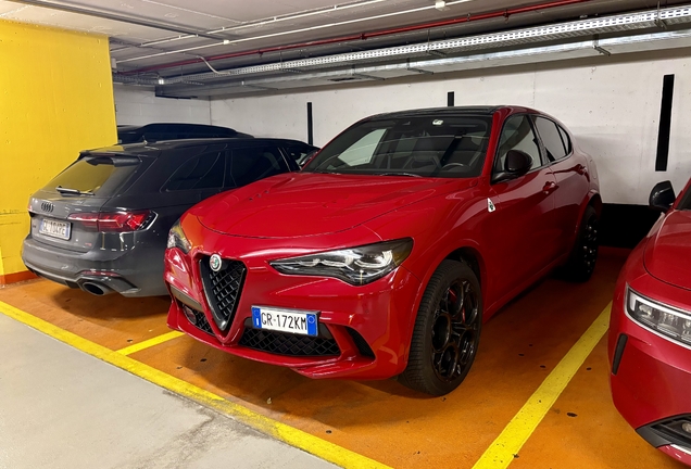 Alfa Romeo Stelvio Quadrifoglio 2023