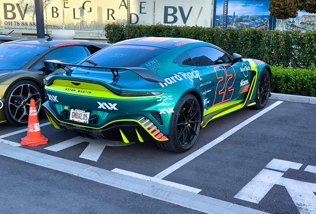 Aston Martin V12 Vantage 2023