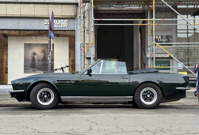 Aston Martin V8 Volante 1978-1990