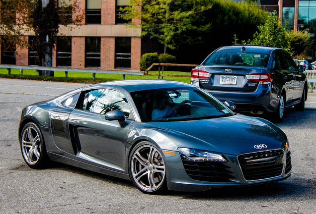 Audi R8