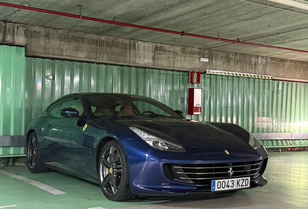 Ferrari GTC4Lusso