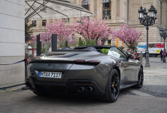Ferrari Roma Spider