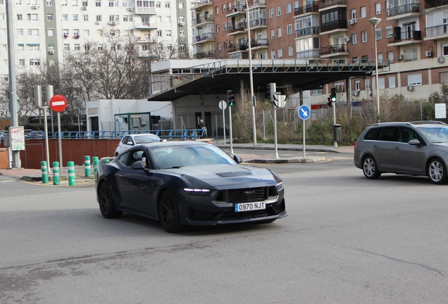 Ford Mustang Dark Horse 2024