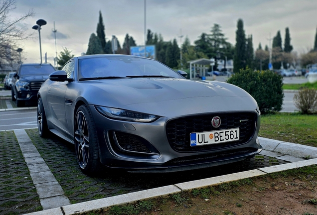 Jaguar F-TYPE P450 AWD Coupé 2020