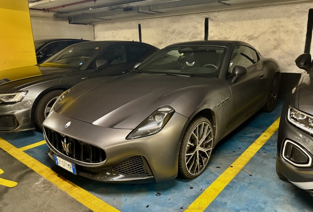 Maserati GranTurismo Modena 2023