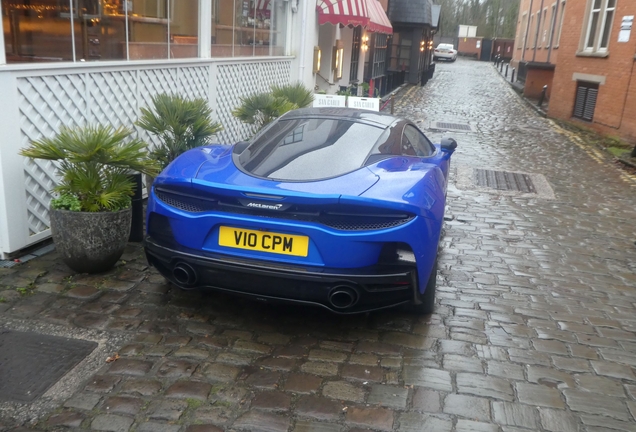 McLaren GT