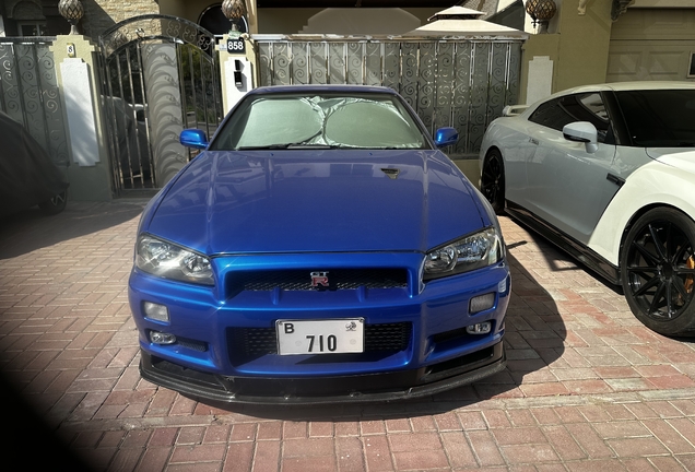 Nissan Skyline R34 GT-R