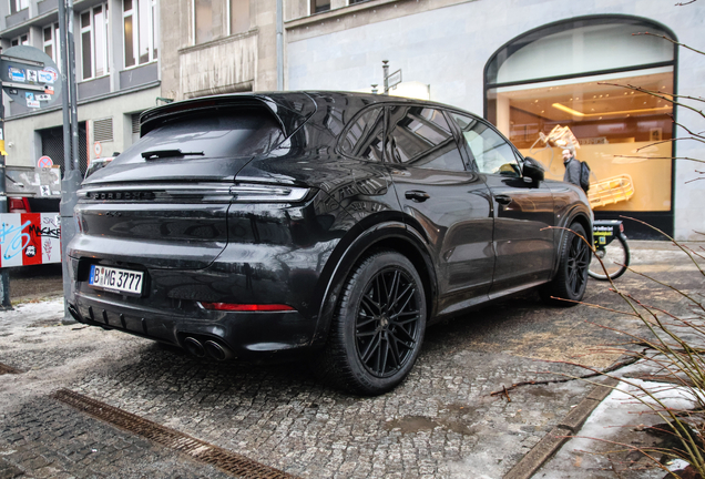 Porsche 9YA Cayenne Turbo E-Hybrid