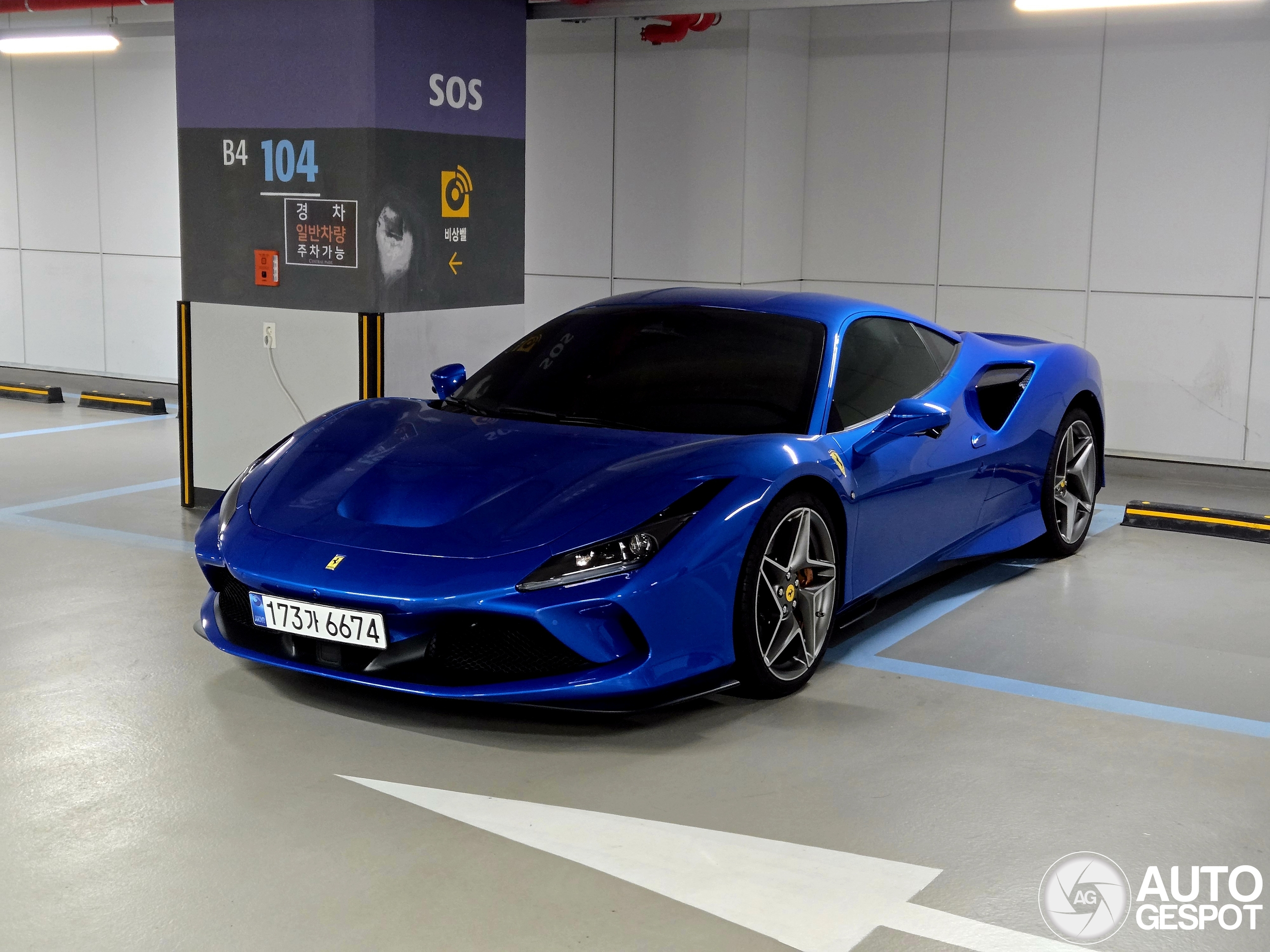 Ferrari F8 Tributo