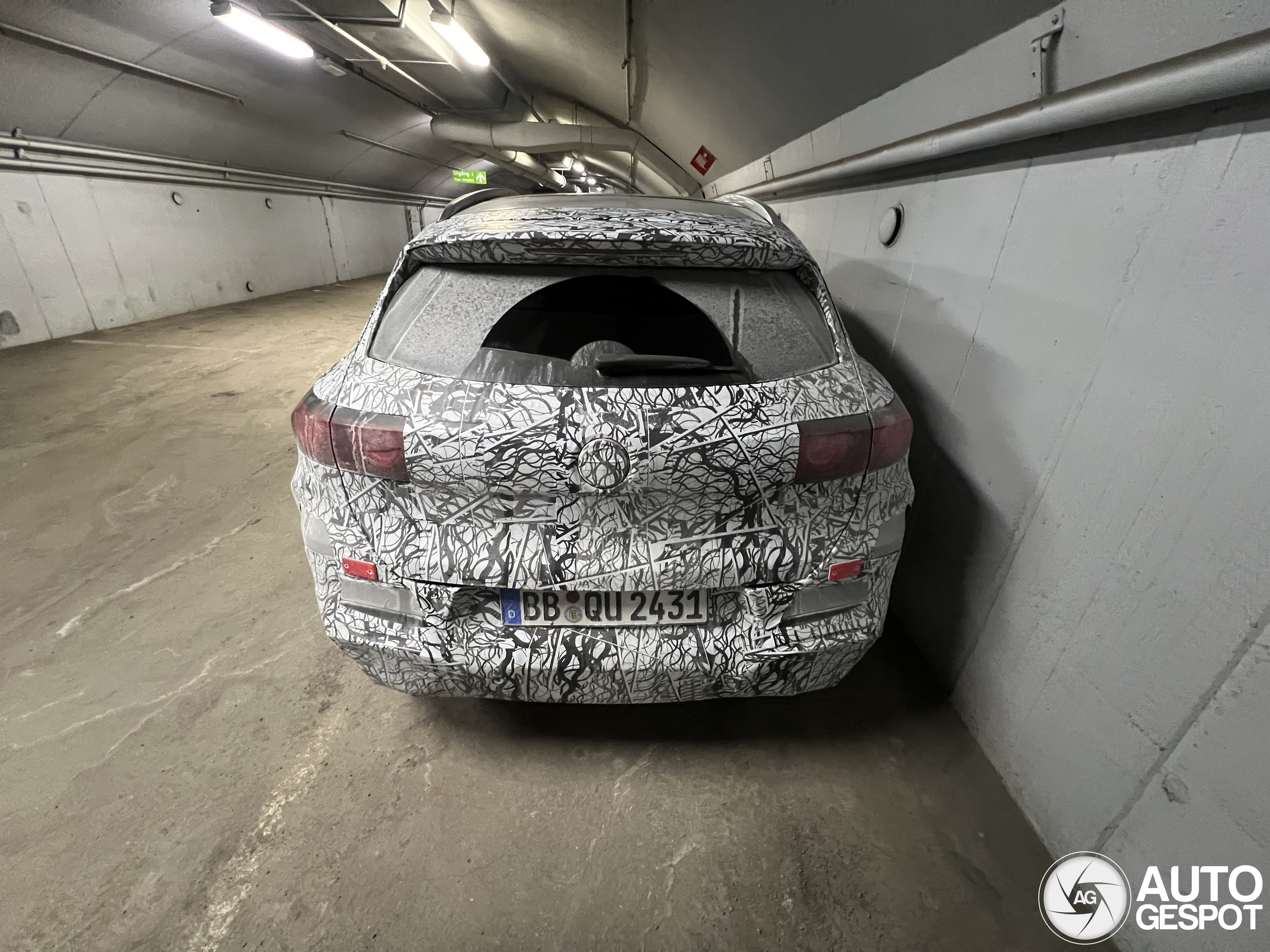 Mercedes-Benz EQC SUV 2025