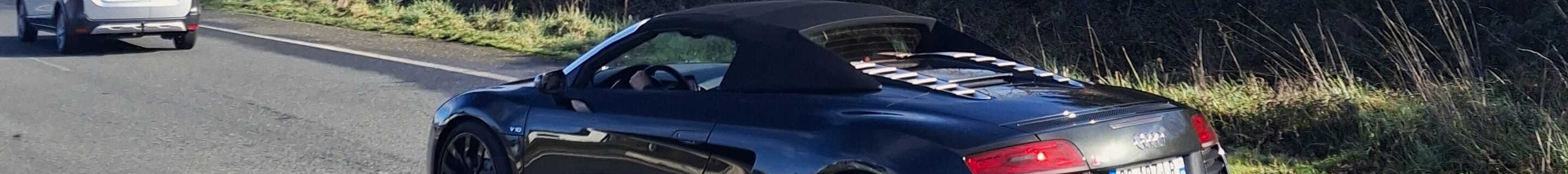 Audi R8 V10 Spyder 2013