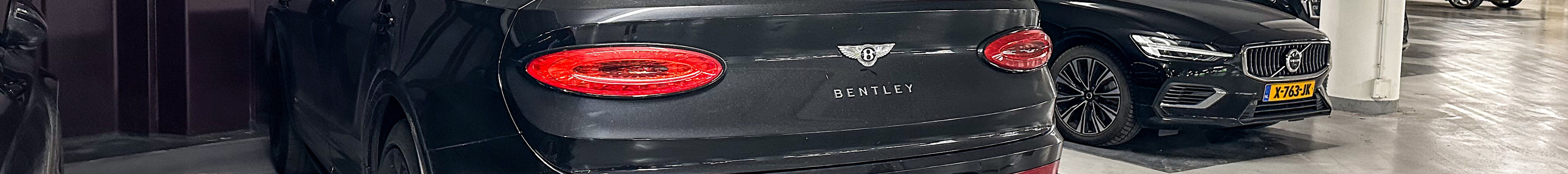 Bentley Bentayga V8 2021