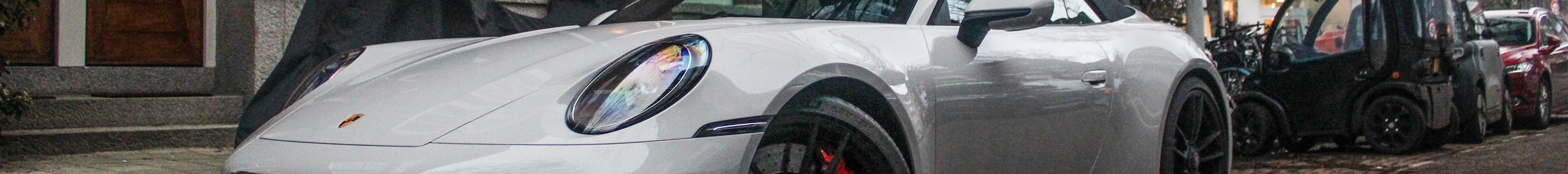 Porsche 992 Carrera 4 GTS Cabriolet MkI