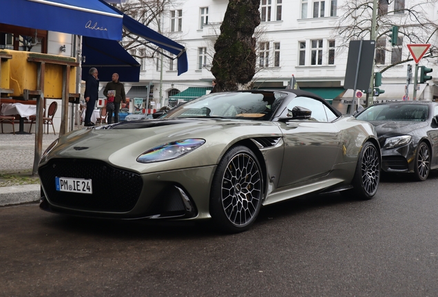 Aston Martin DBS 770 Ultimate Volante