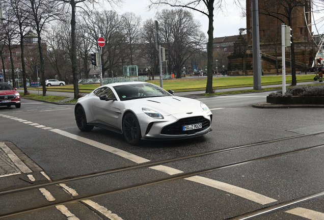 Aston Martin Vantage 2024