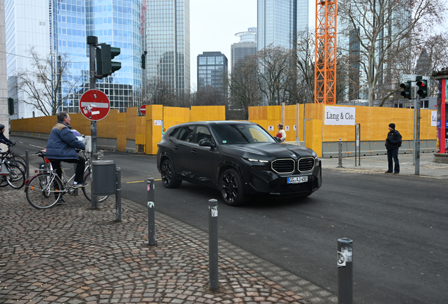 BMW XM G09