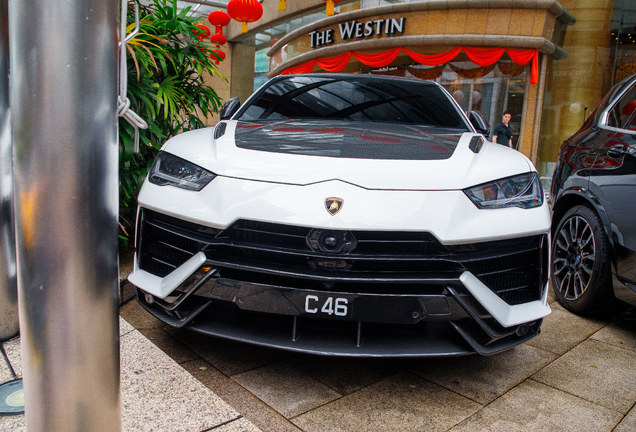 Lamborghini Urus Performante