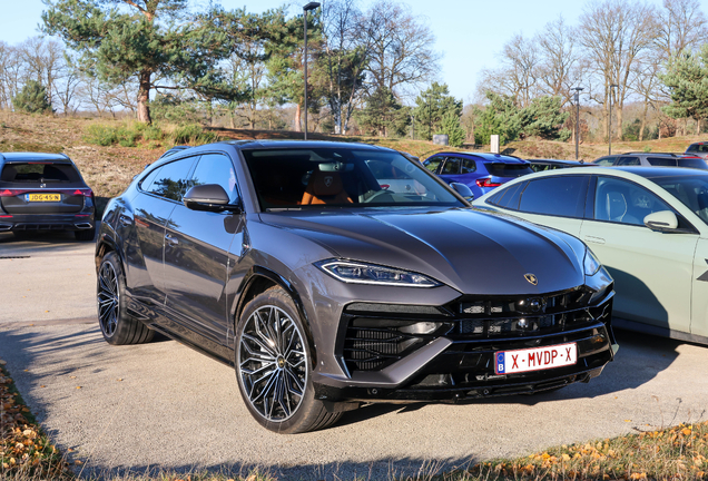 Lamborghini Urus SE