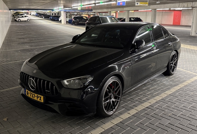 Mercedes-AMG E 63 S W213 2021
