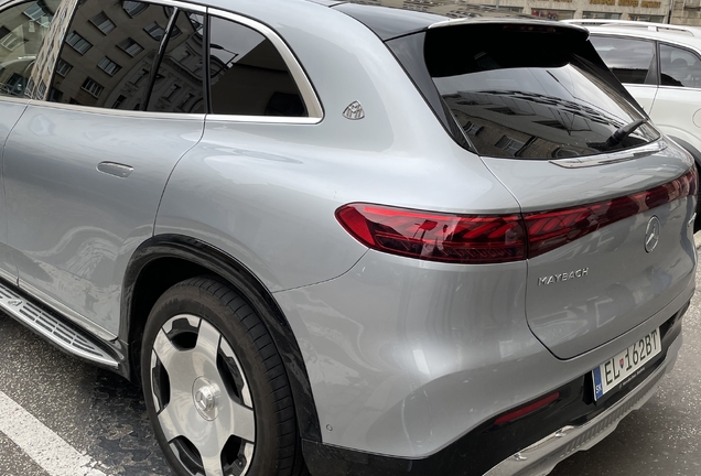 Mercedes-Maybach EQS 680 SUV