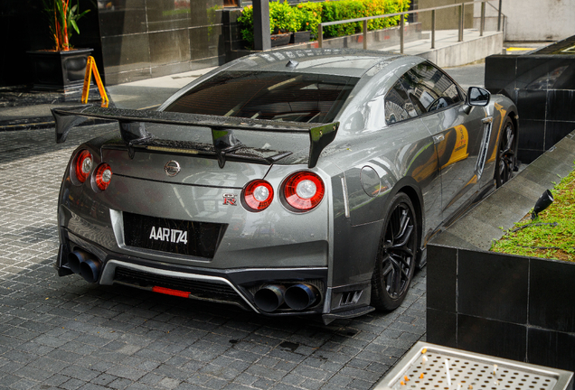 Nissan GT-R 2017