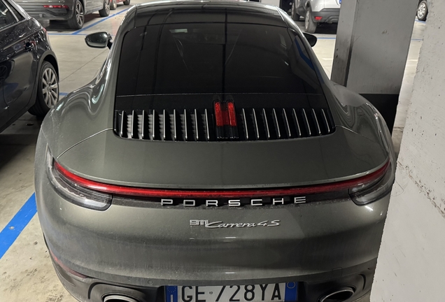Porsche 992 Carrera 4S MkI