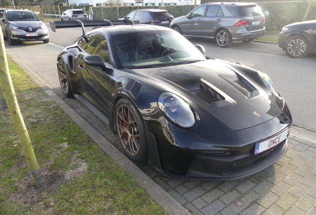 Porsche 992 GT3 RS MkI Weissach Package