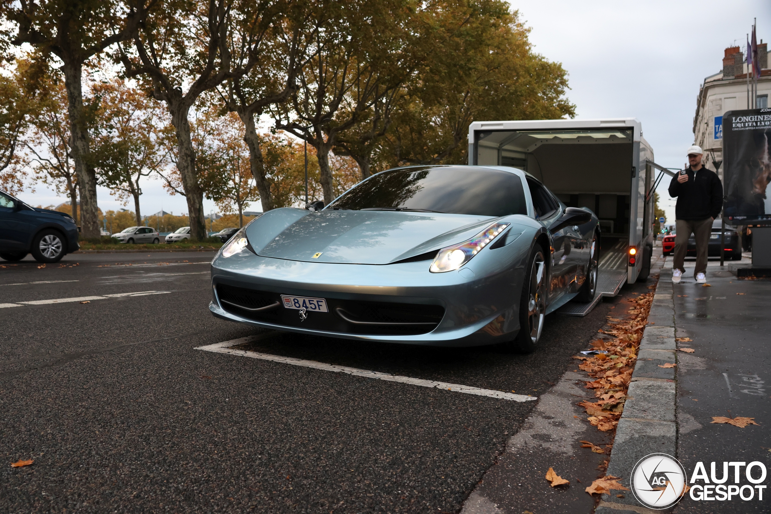 Bekende YouTubers gespot in Lyon