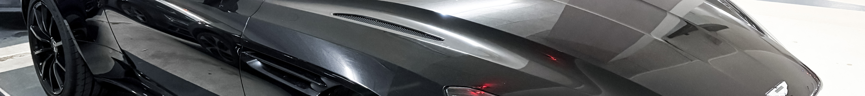 Aston Martin DB11 V8