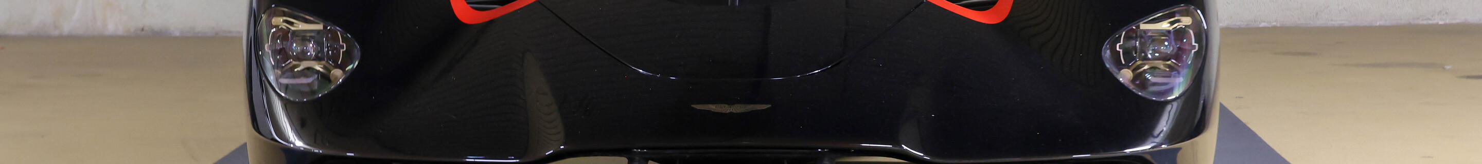 Aston Martin Valkyrie Spider