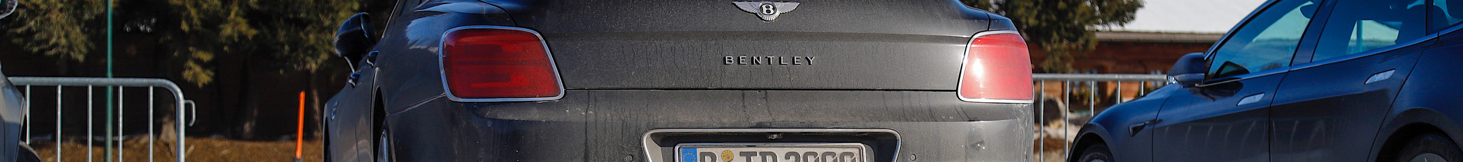 Bentley Flying Spur V8 2021