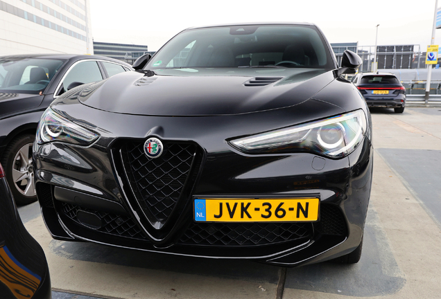 Alfa Romeo Stelvio Quadrifoglio 2020