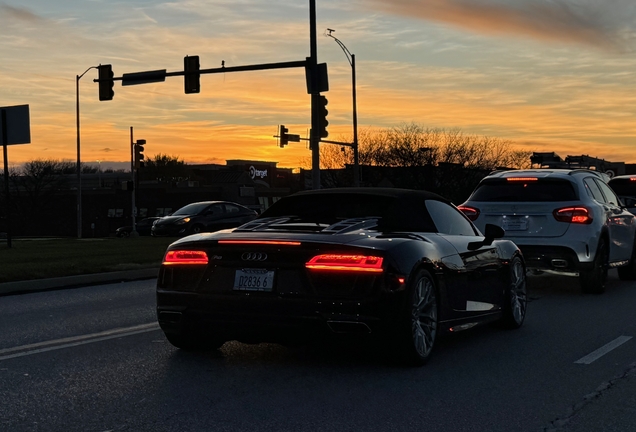 Audi R8 V10 Spyder 2016