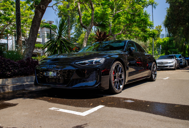 Audi RS E-Tron GT 2025