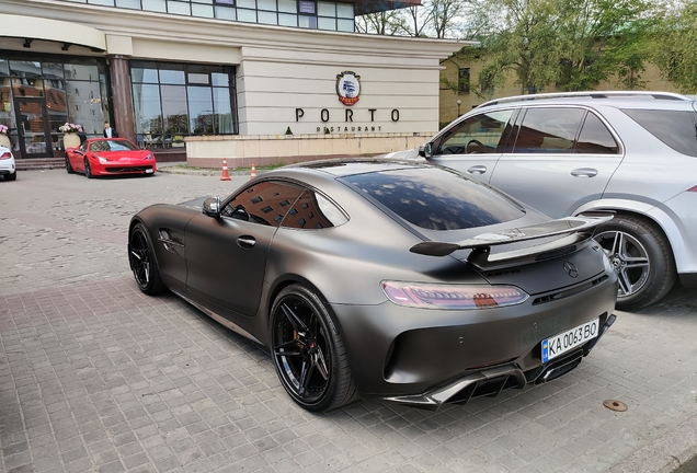 Mercedes-AMG GT R C190 2019