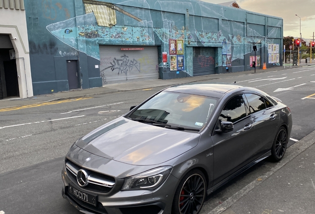 Mercedes-Benz CLA 45 AMG C117